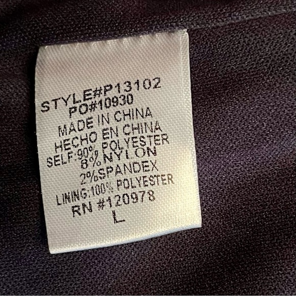 Entro Blue and White Skorts with Scalloped Hem - Picture 6 of 9